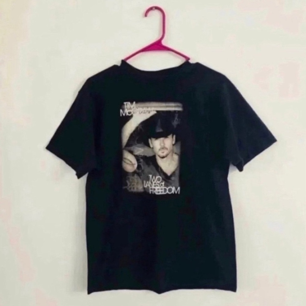 Tim McGraw 2013 Two Lanes Of Freedom Tour Tee Medium